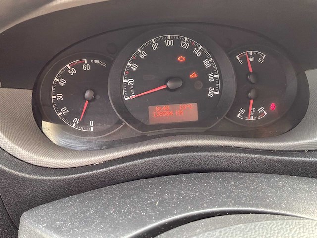 Opel novano van - afbeelding 25 van  51