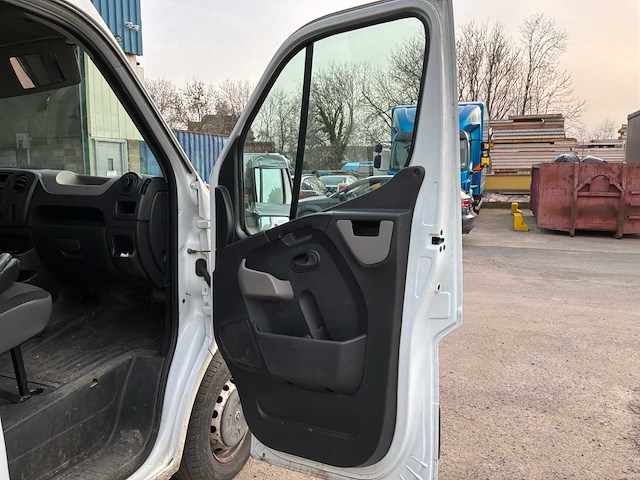 Opel novano van - afbeelding 27 van  51