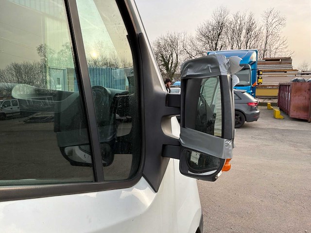 Opel novano van - afbeelding 32 van  51