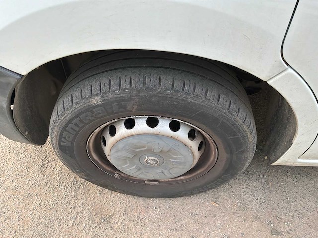 Opel novano van - afbeelding 49 van  51