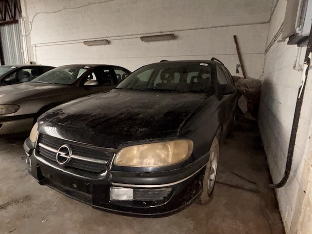 Opel omega, 1996 - afbeelding 1 van  12