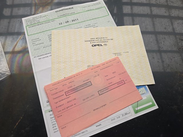 Opel omega, 1997 - afbeelding 9 van  12