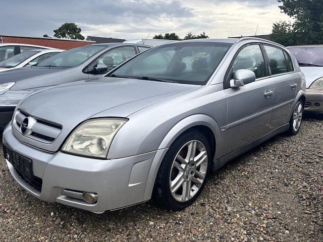 Opel signum - afbeelding 1 van  6