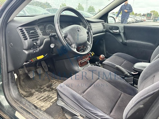 Opel vectra 1.6i xep 16v essentia, 1999 - afbeelding 3 van  31