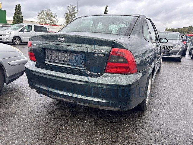 Opel vectra 1.6i xep 16v essentia, 1999 - afbeelding 27 van  31