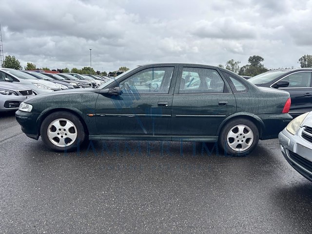 Opel vectra 1.6i xep 16v essentia, 1999 - afbeelding 30 van  31