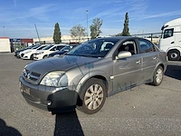 Opel vectra 1.6i xep 16v essentia, 2004