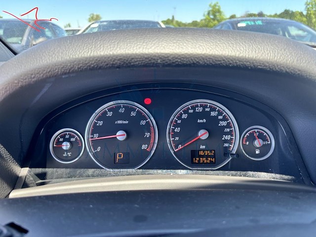 Opel vectra gts 2.2i yh 16v sport 155 at, 2006 - afbeelding 4 van  35