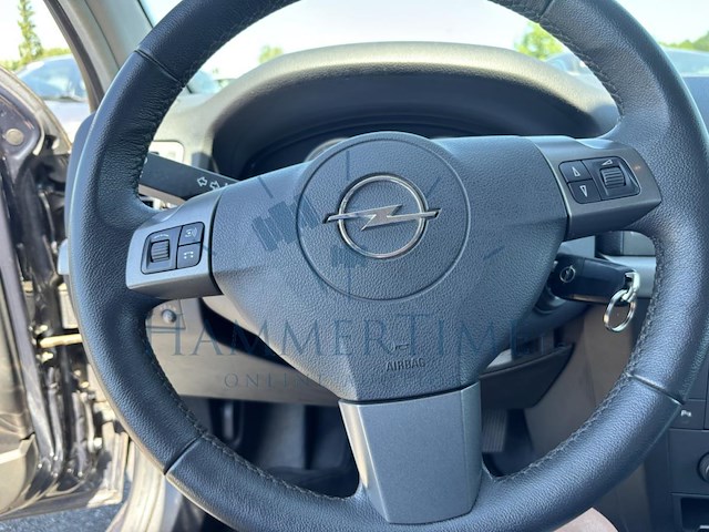Opel vectra gts 2.2i yh 16v sport 155 at, 2006 - afbeelding 9 van  35