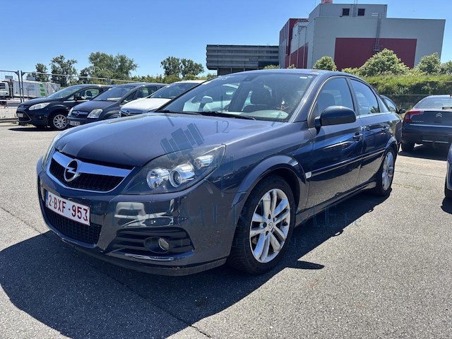 Opel vectra gts 2.2i yh 16v sport 155 at, 2006 - afbeelding 1 van  35