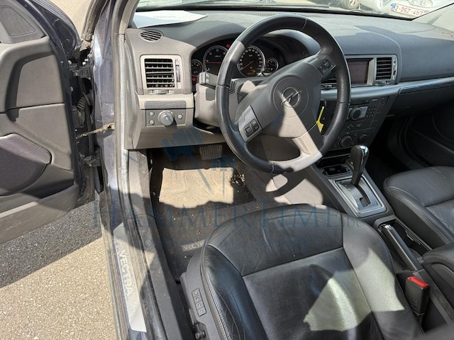 Opel vectra sw 1.9 dt cdti essentia, 2008 - afbeelding 3 van  37