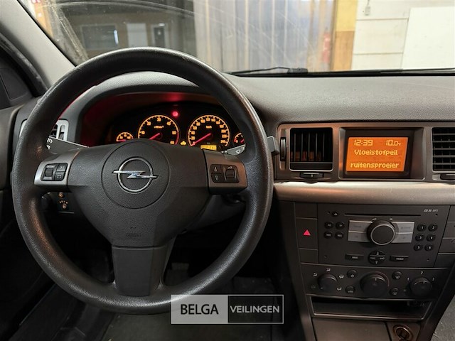 Opel vectra - afbeelding 4 van  17