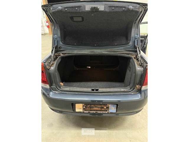 Opel vectra - afbeelding 7 van  17
