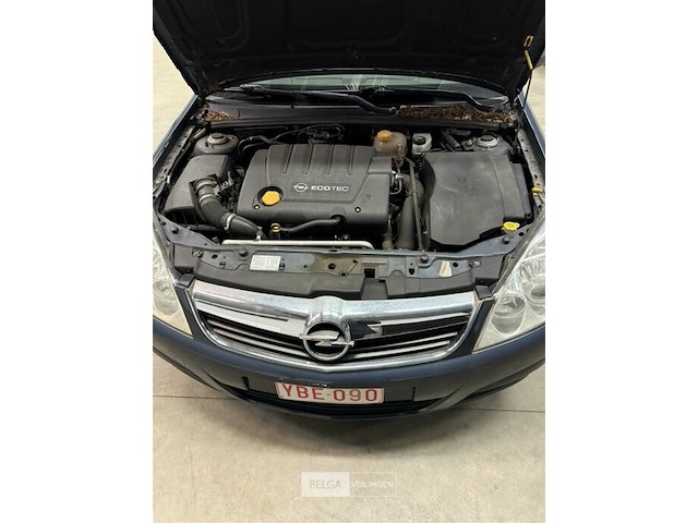 Opel vectra - afbeelding 8 van  17