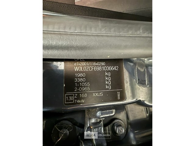 Opel vectra - afbeelding 12 van  17