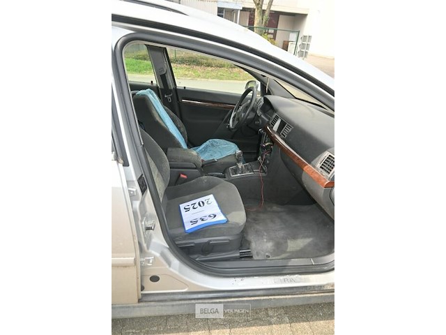 Opel vectra - afbeelding 2 van  11