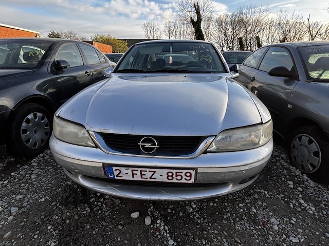 Opel vectra - afbeelding 3 van  10