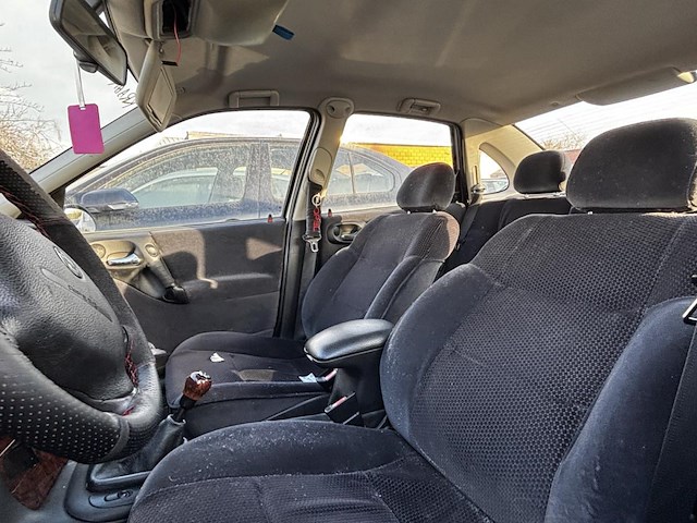 Opel vectra - afbeelding 9 van  10