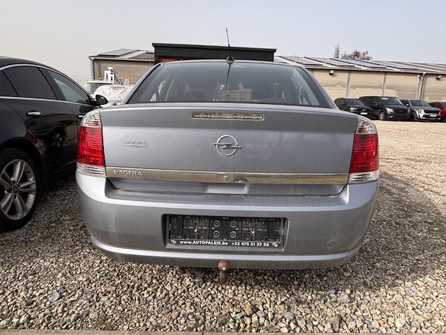 Opel vectra - afbeelding 6 van  8