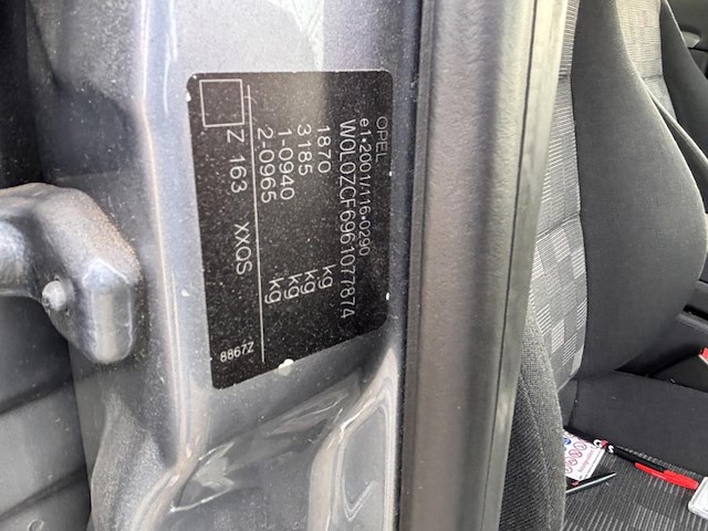 Opel vectra - afbeelding 8 van  8