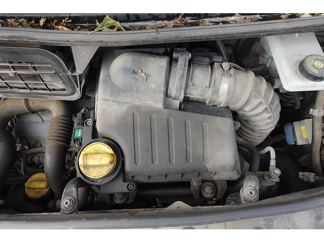 Opel vivano - afbeelding 15 van  27