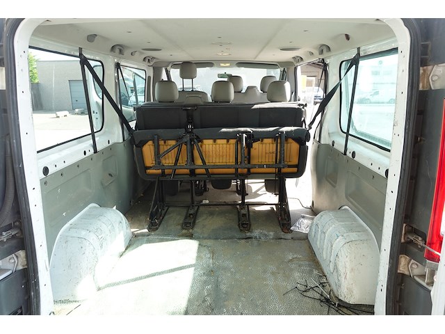 Opel vivano - afbeelding 9 van  26