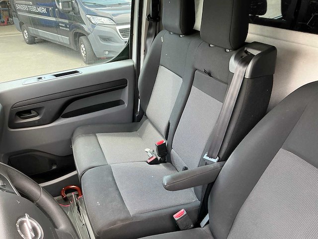 Opel vivaro bedrijfswagen - afbeelding 8 van  31
