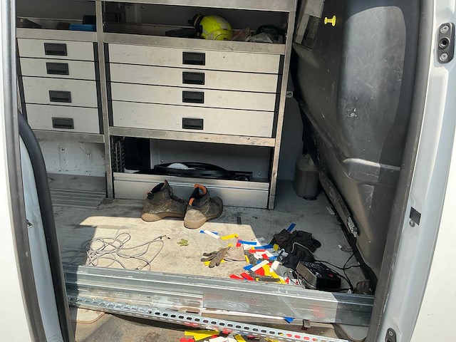 Opel vivaro bedrijfswagen - afbeelding 15 van  31