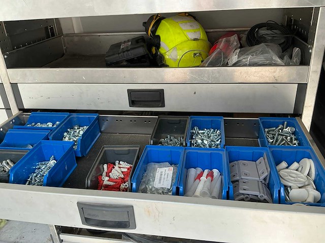 Opel vivaro bedrijfswagen - afbeelding 18 van  31
