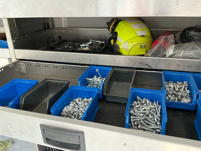 Opel vivaro bedrijfswagen - afbeelding 19 van  31