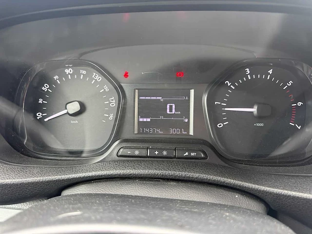 Opel vivaro bedrijfswagen - afbeelding 8 van  40