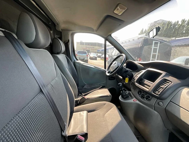 Opel vivaro bedrijfswagen - afbeelding 10 van  38