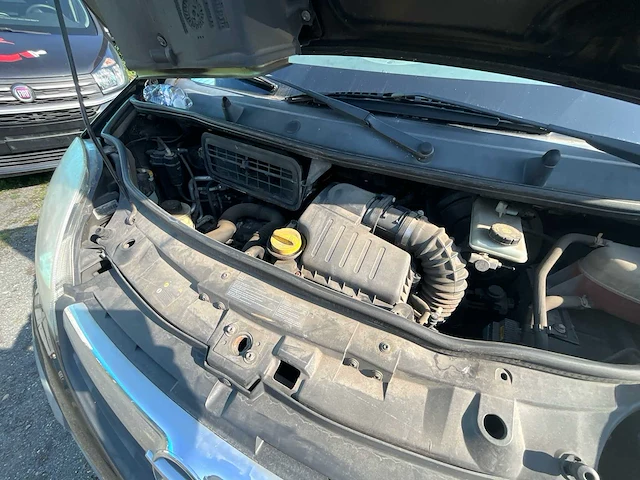 Opel vivaro bedrijfswagen - afbeelding 29 van  38