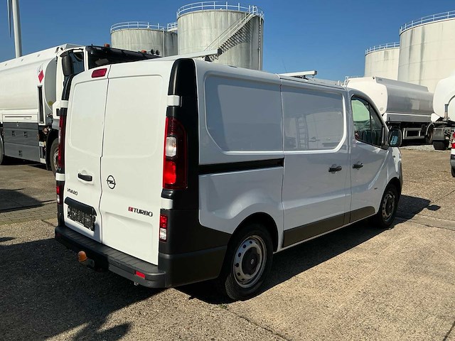 Opel vivaro biturbo 2018 – professioneel ingericht - afbeelding 17 van  21