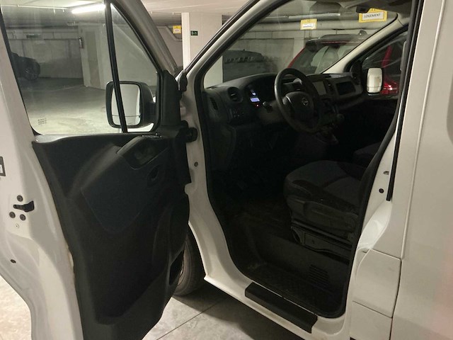 Opel vivaro camionette lichte vracht - afbeelding 2 van  39