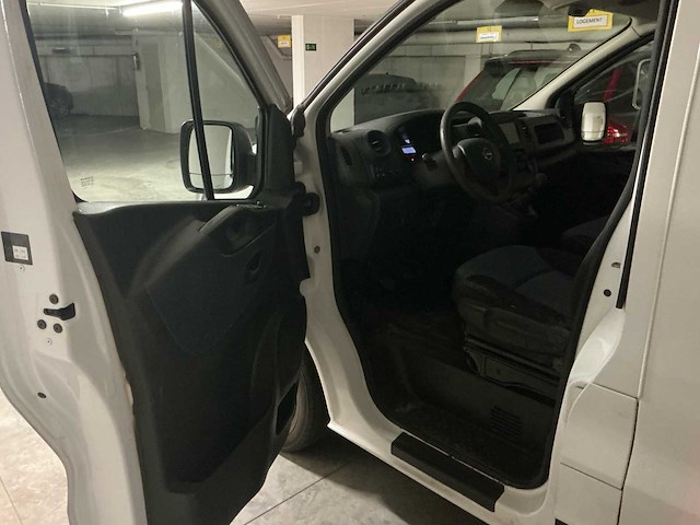 Opel vivaro camionette lichte vracht - afbeelding 39 van  39