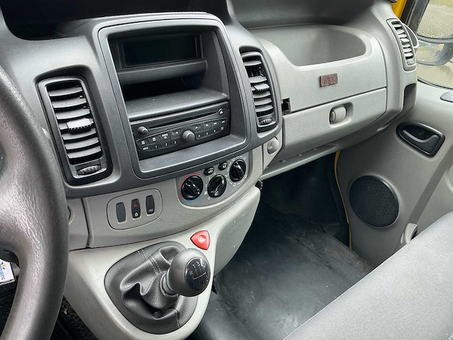 Opel vivaro lichte vracht bedrijfswagen - afbeelding 8 van  43