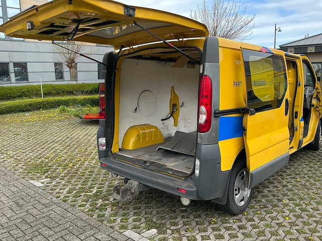 Opel vivaro lichte vracht bedrijfswagen - afbeelding 10 van  18