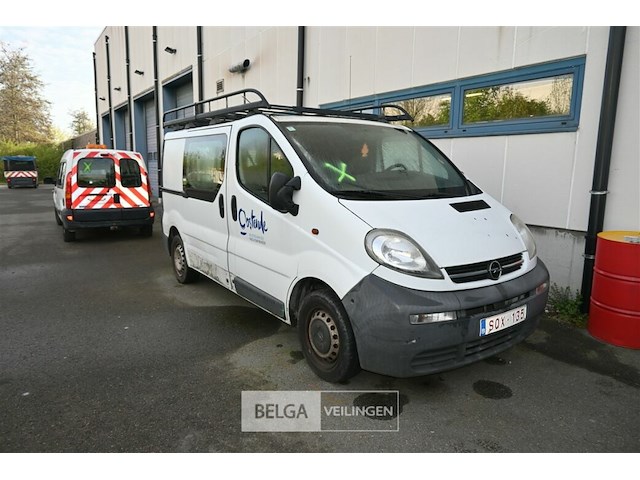 Opel vivaro lichte vrachtwagen - afbeelding 1 van  20