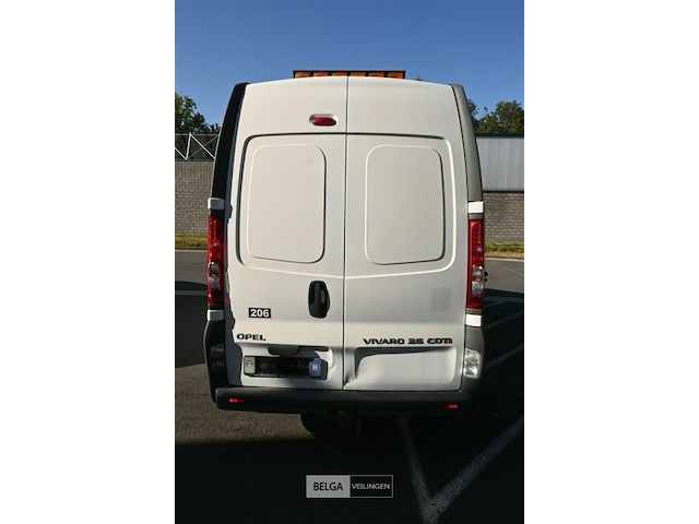 Opel vivaro lichte vrachtwagen - afbeelding 13 van  25