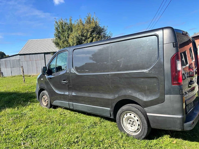 Opel vivaro van -b 1.6 cdti 115 pk – 299.103 km – handgeschakelde versnellingsbak – 3 zitplaatsen - afbeelding 12 van  21