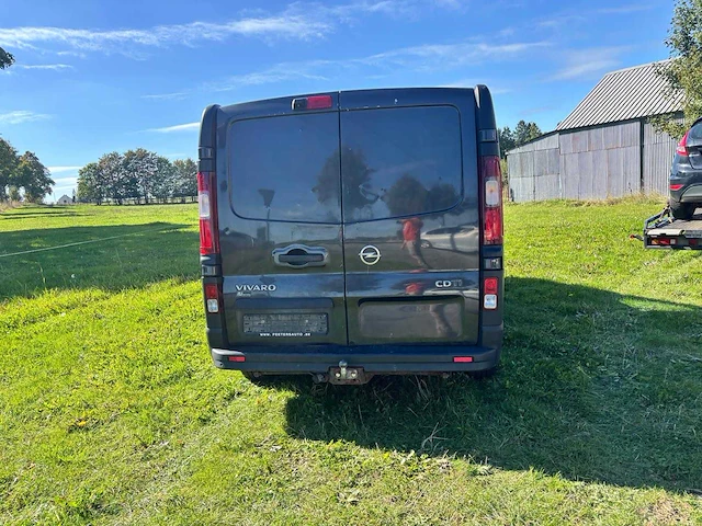 Opel vivaro van -b 1.6 cdti 115 pk – 299.103 km – handgeschakelde versnellingsbak – 3 zitplaatsen - afbeelding 15 van  21