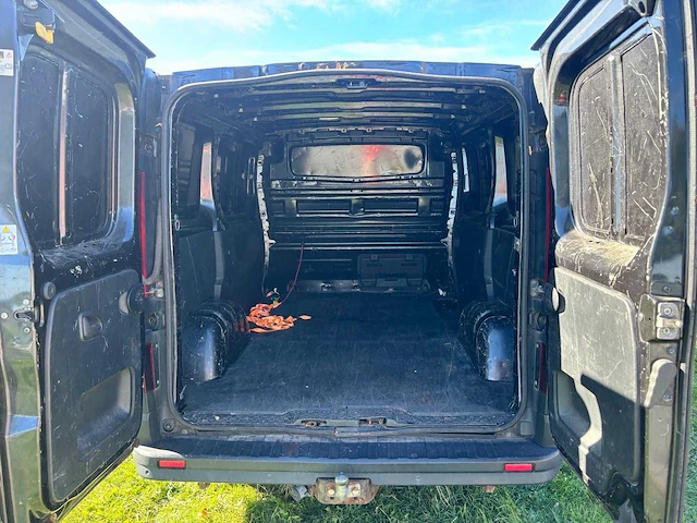 Opel vivaro van -b 1.6 cdti 115 pk – 299.103 km – handgeschakelde versnellingsbak – 3 zitplaatsen - afbeelding 16 van  21
