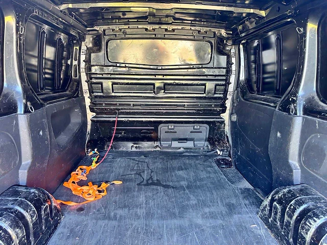 Opel vivaro van -b 1.6 cdti 115 pk – 299.103 km – handgeschakelde versnellingsbak – 3 zitplaatsen - afbeelding 17 van  21
