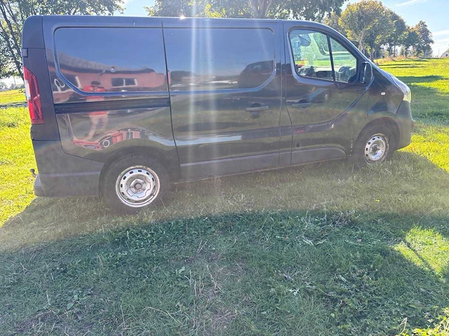 Opel vivaro van -b 1.6 cdti 115 pk – 299.103 km – handgeschakelde versnellingsbak – 3 zitplaatsen - afbeelding 18 van  21