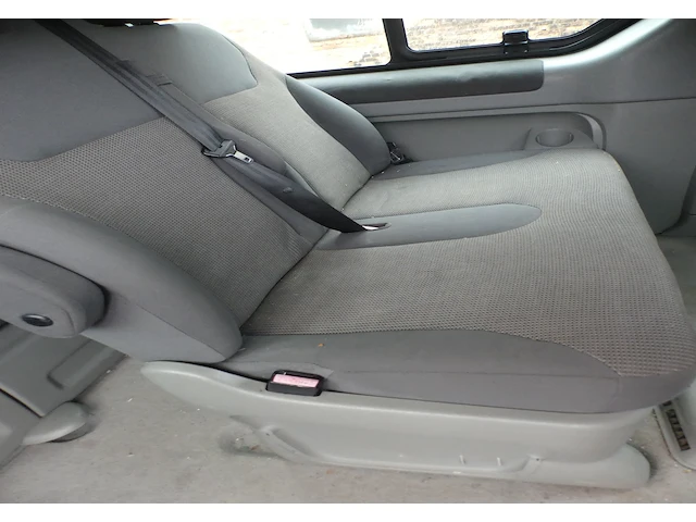 Opel vivaro - afbeelding 9 van  25