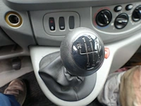Opel vivaro - afbeelding 16 van  25