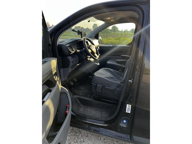 Opel vivaro - afbeelding 9 van  12
