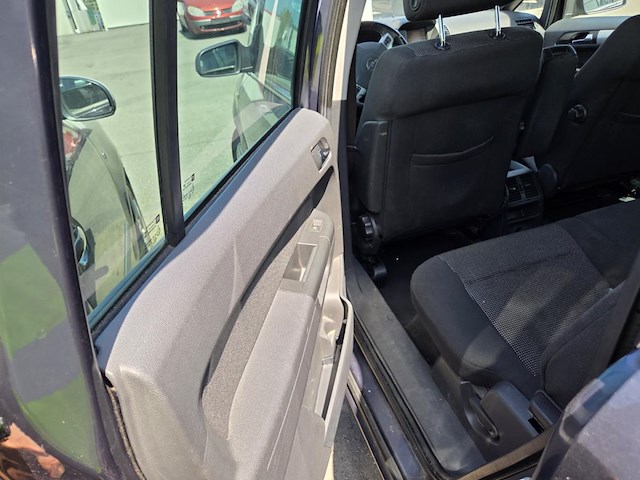 Opel zafira 1.8i xer essentia 140, 2009 - afbeelding 3 van  52