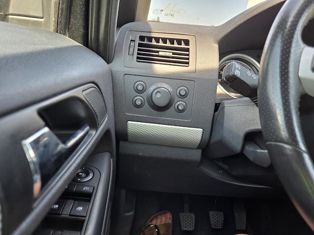 Opel zafira 1.8i xer essentia 140, 2009 - afbeelding 17 van  52